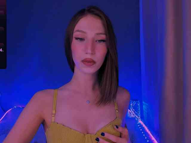 ellaamber webcam