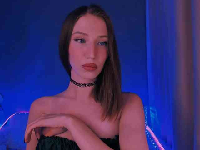 ellaamber webcam
