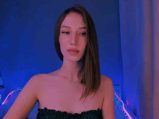 ellaamber webcam