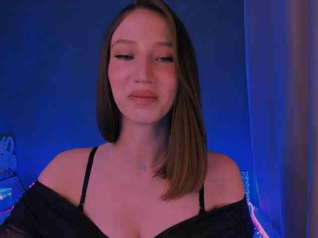 ellaamber webcam