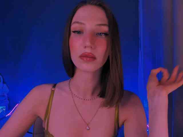 ellaamber webcam