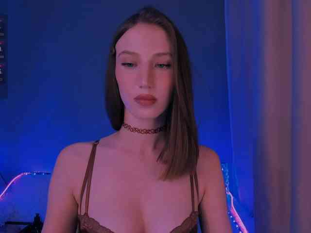 ellaamber webcam