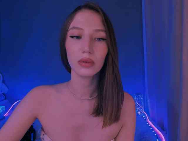 ellaamber webcam