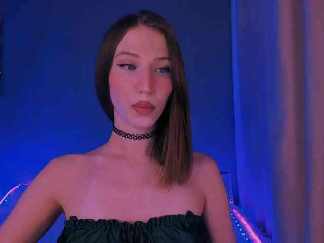 ellaamber webcam