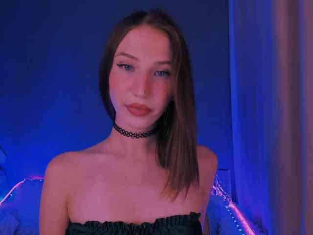 ellaamber webcam
