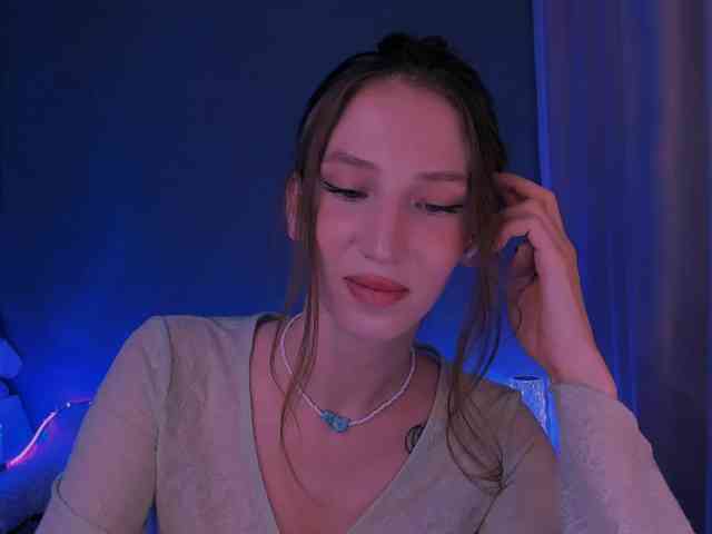 Model: ellaamber