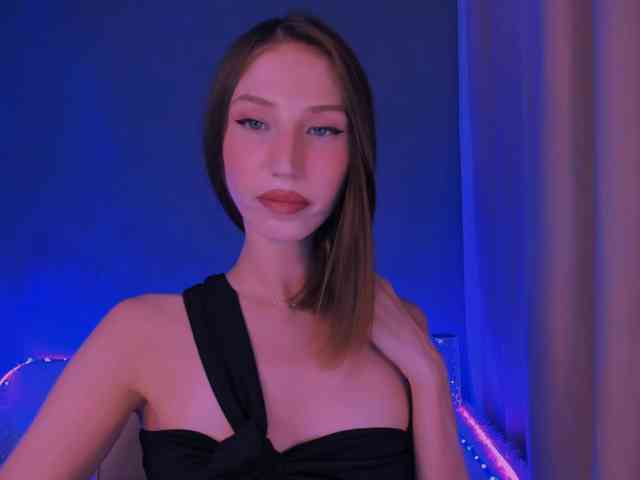 ellaamber webcam