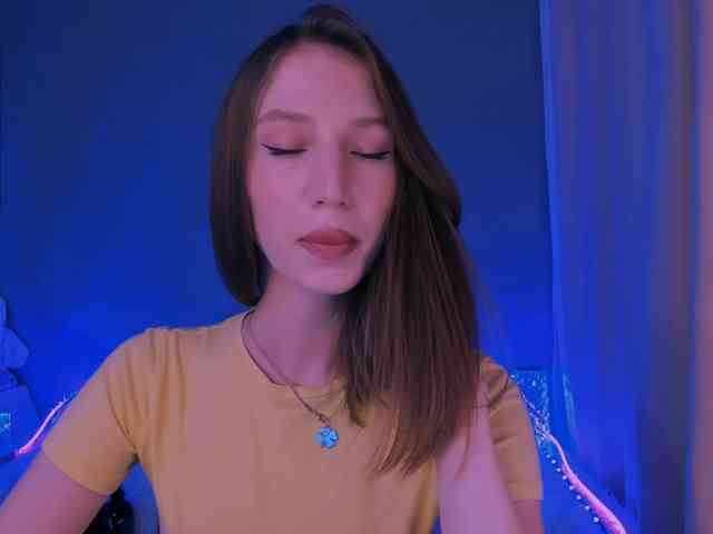 ellaamber webcam