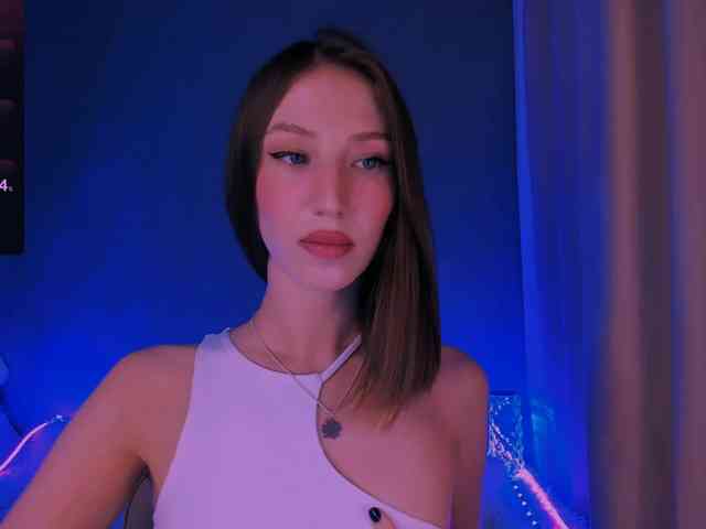 ellaamber webcam