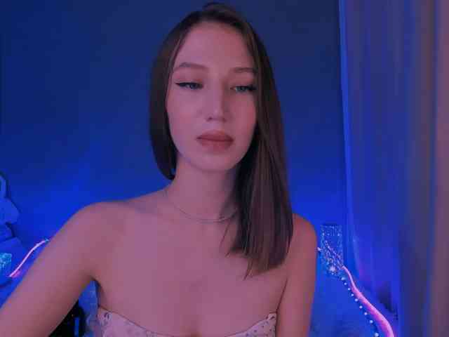 ellaamber webcam