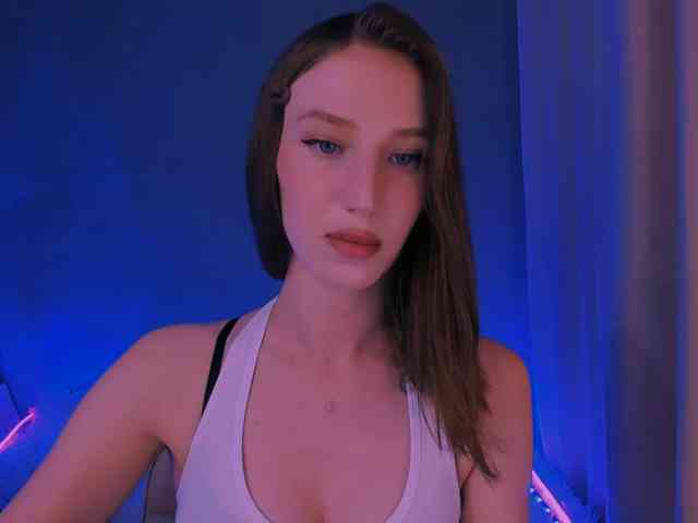 ellaamber webcam