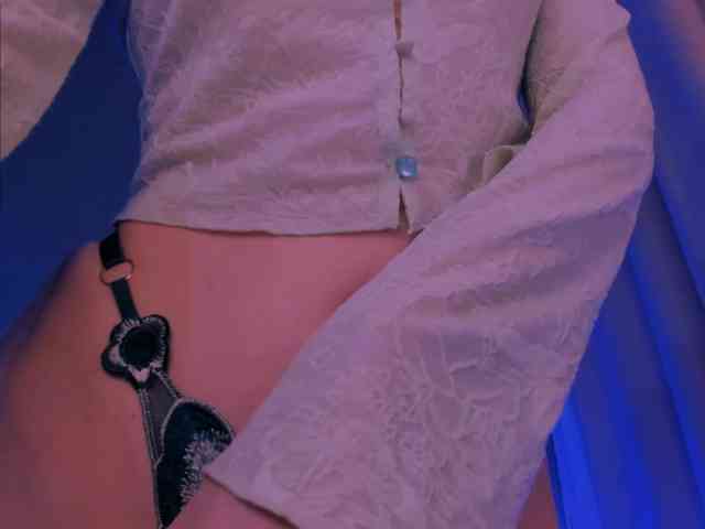 ellaamber webcam