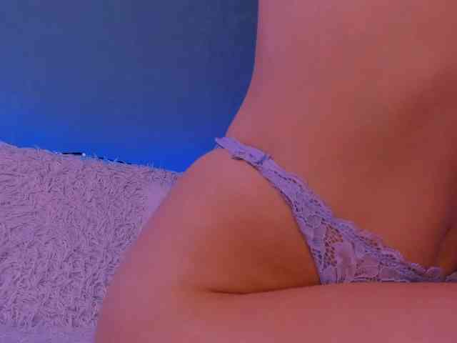 ellaamber webcam
