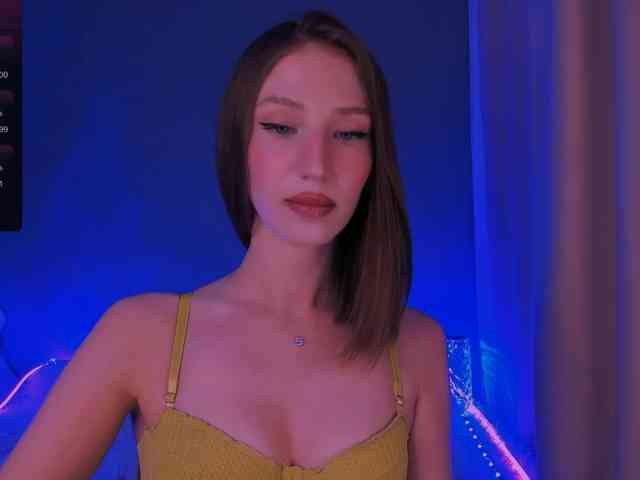 ellaamber webcam