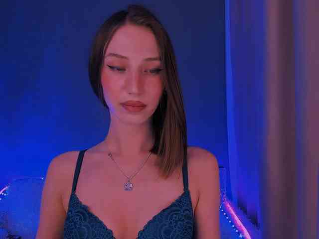 ellaamber webcam