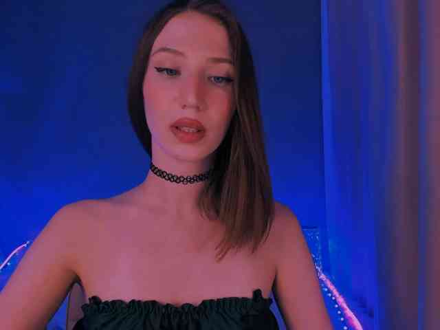 ellaamber webcam