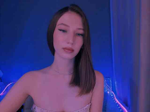 ellaamber webcam