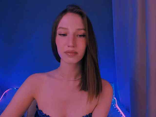 ellaamber webcam