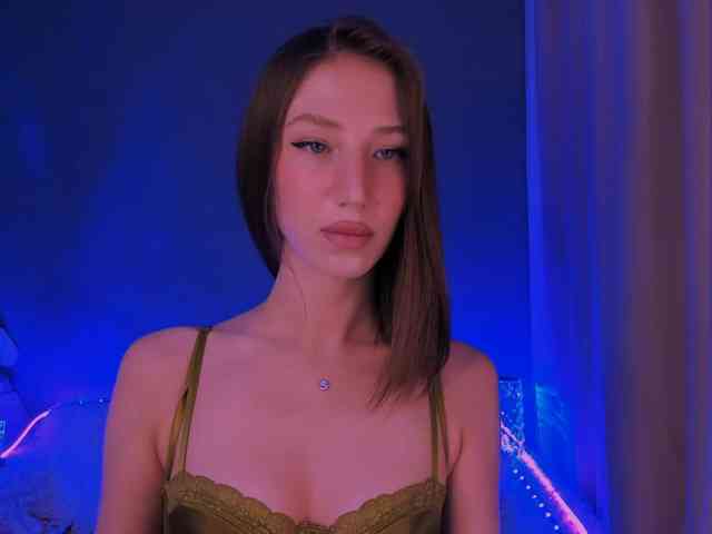 ellaamber webcam
