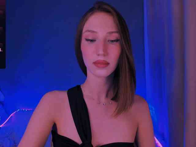 ellaamber webcam