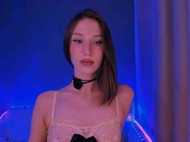 ellaamber webcam