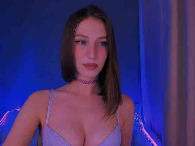 ellaamber webcam