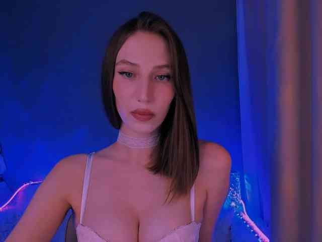 ellaamber webcam