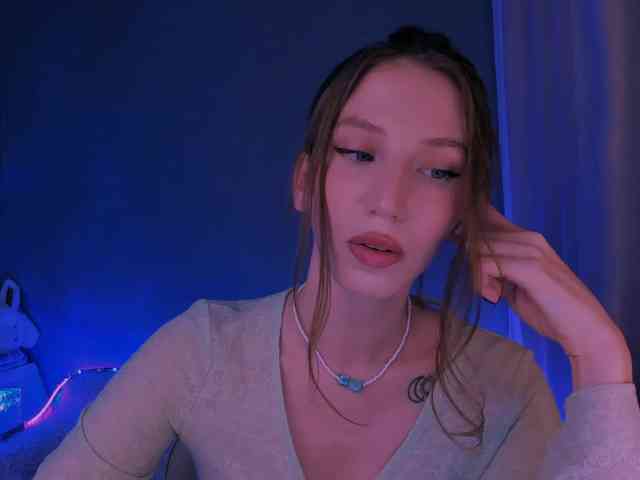 ellaamber webcam