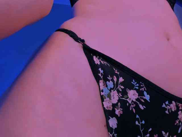 ellaamber webcam