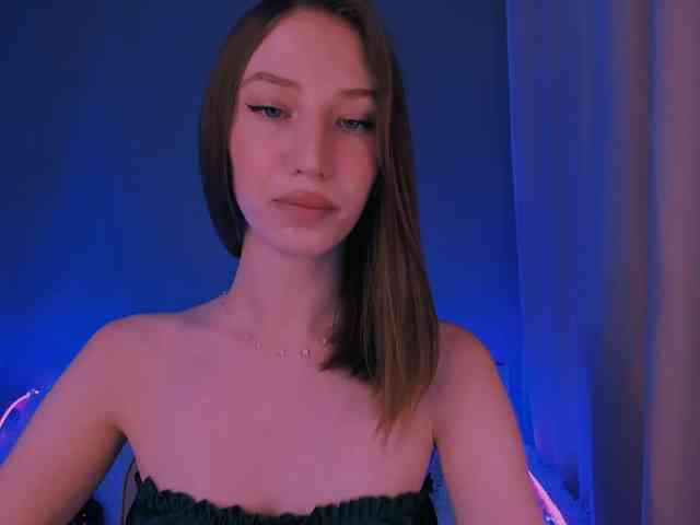 ellaamber webcam