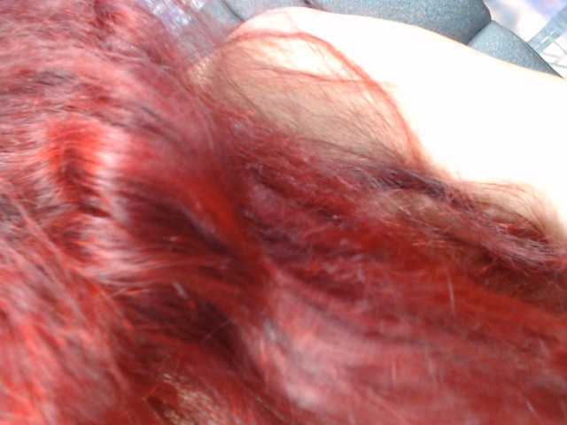 Lucy-mature, en directo ahora en BongaCams