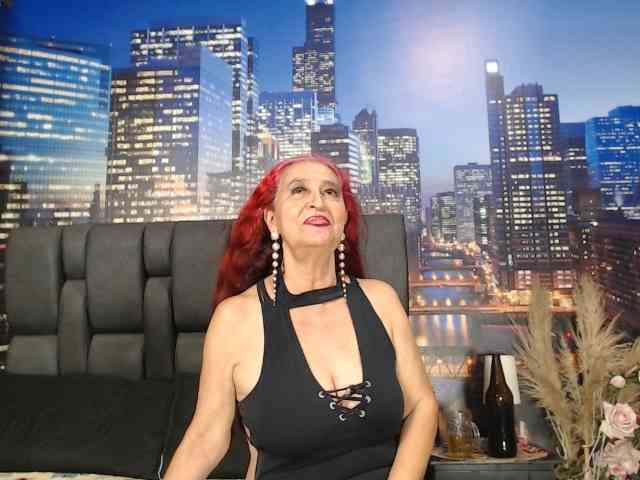 Lucy-mature Lucy-mature