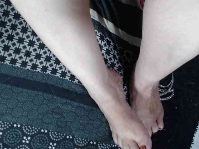 Lucy-mature Live Webcam on BongaCams