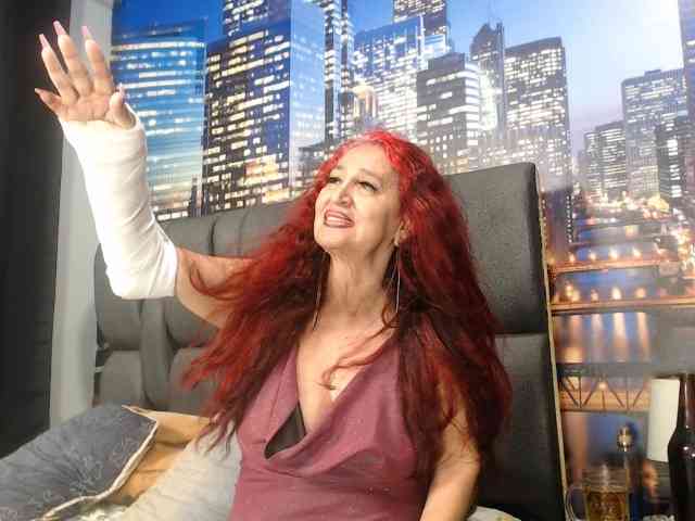 Lucy-mature Lucy-mature