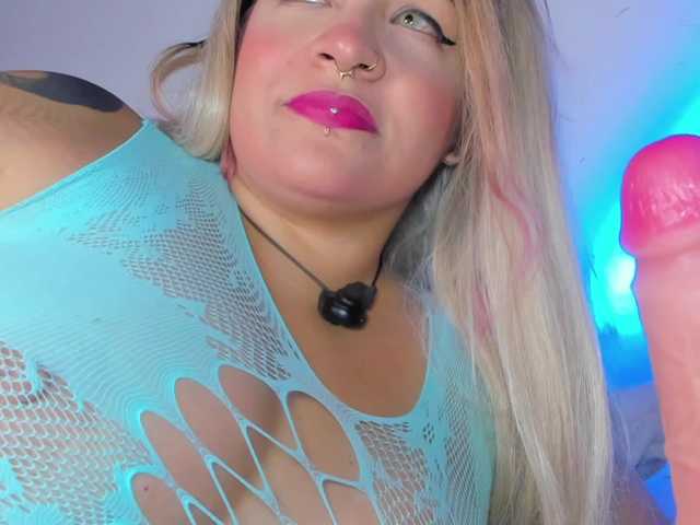 natasha-rodriguez1 live cam on BongaCams