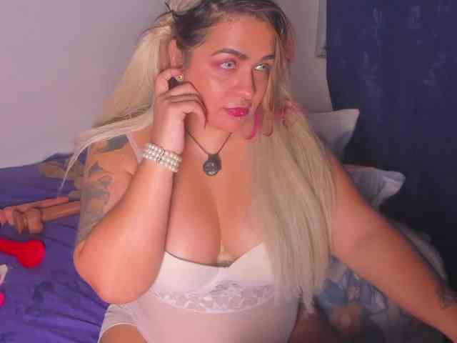 natasha-rodriguez1 webcam