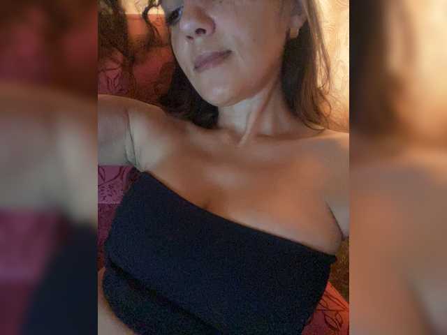 addddiss live cam on BongaCams