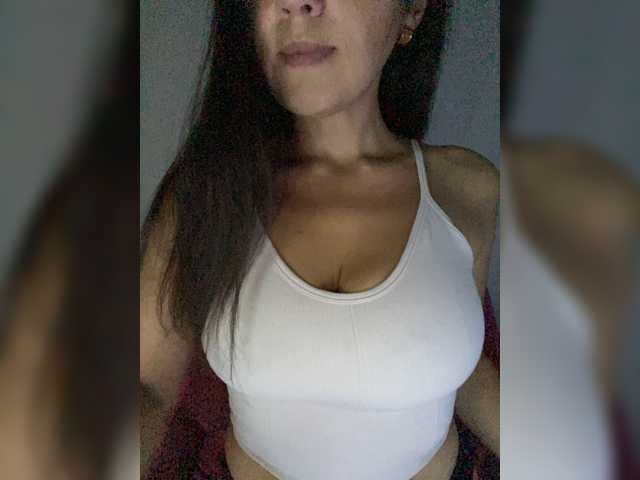 addddiss live cam on BongaCams