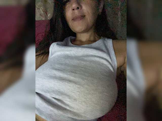 addddiss live cam on BongaCams