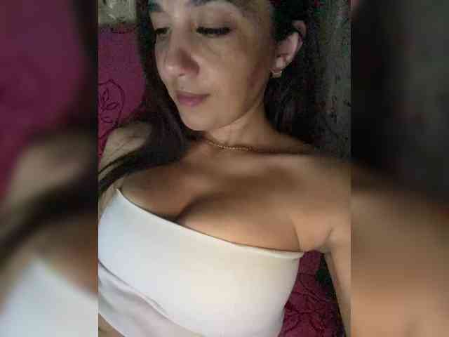 addddiss Live Webcam on BongaCams