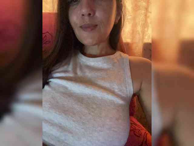 addddiss Live Webcam on BongaCams