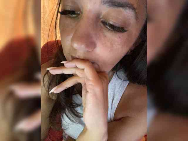 Model: -_____-