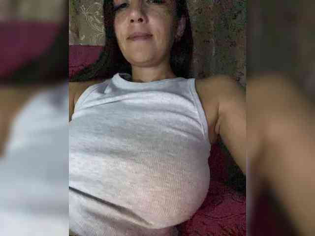 addddiss Live Webcam on BongaCams