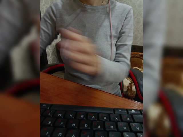 Olik-Pisa's BongaCams show and profile