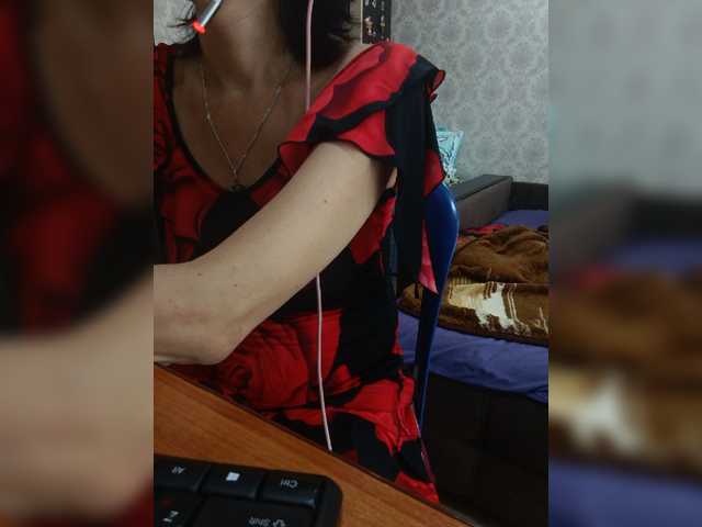 naked_taxi_dispatcher live webcam show