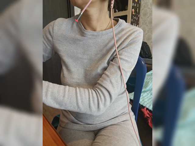 Olik-Pisa live cam on BongaCams