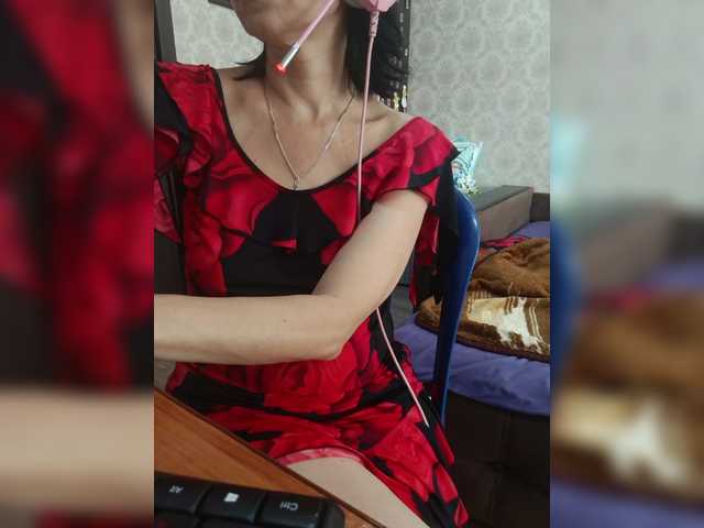 naked_taxi_dispatcher live webcam show