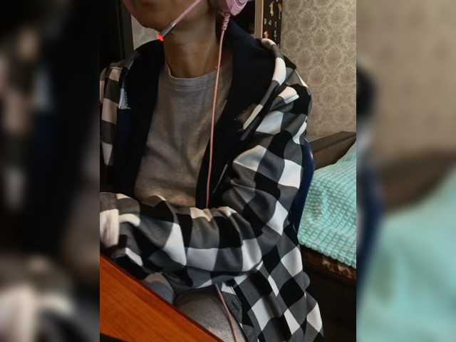 Olik-Pisa live cam on BongaCams