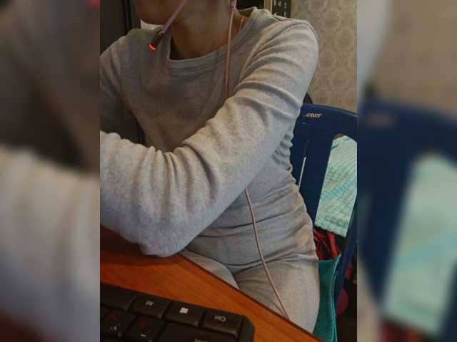 Olik-Pisa live cam on BongaCams