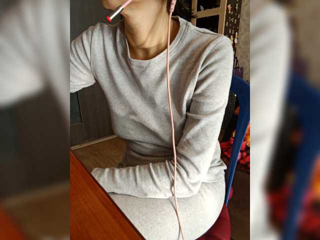 Olik-Pisa live cam on BongaCams